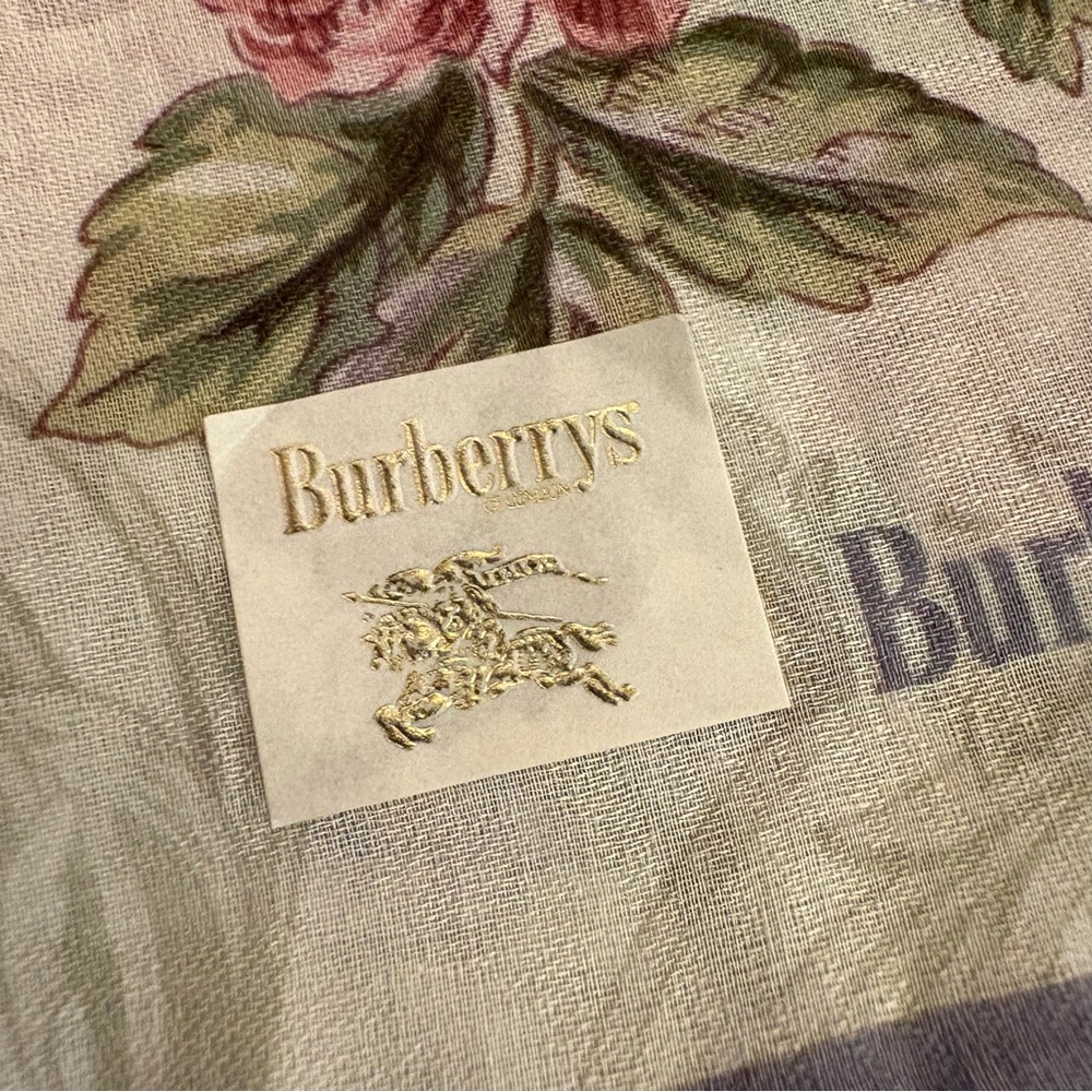 NWT BURBERRY Vintage Floral Scarf - Picture 2 of 13